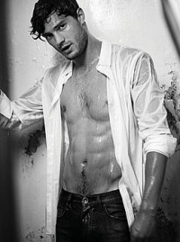 jamie dornan 2 shirtless